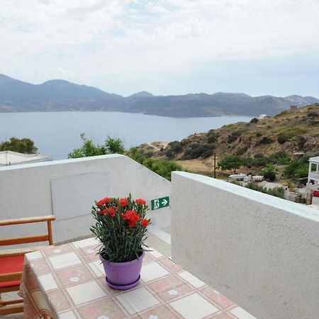 Morfeas Hotel تريبيتي المظهر الخارجي الصورة